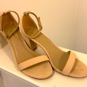 Dream Paris women’s heels